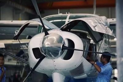 全國(guó)通航短途運(yùn)輸航空器情況與航空運(yùn)營(yíng)支持服務(wù)